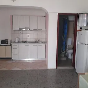 https://apartments-ninske-vodice.hotelinzadar.com
